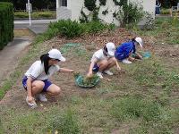 ３年生技術　栽培のための畑の整地